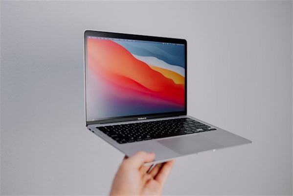 MacBook Air M2: Den perfekte kombination af kraft og bærbarhed