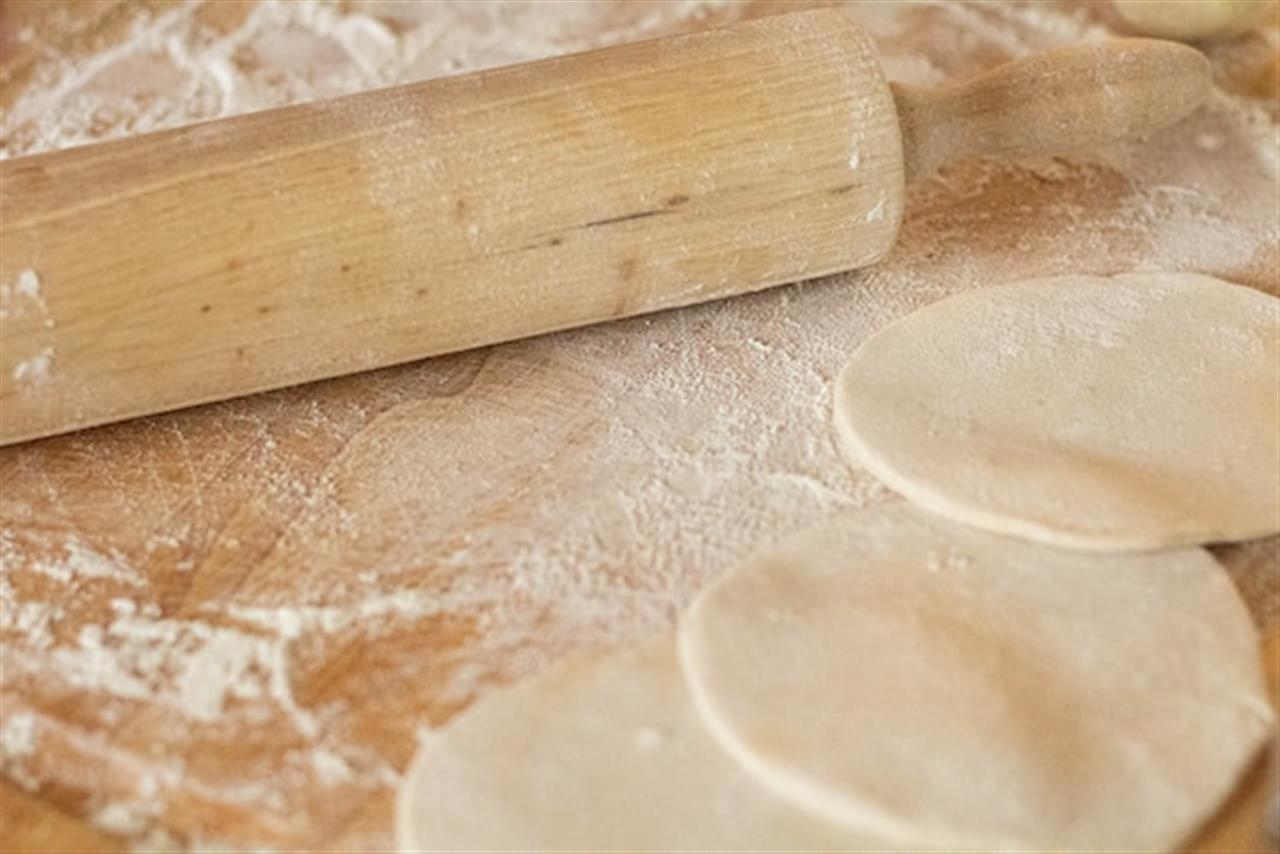 Bagning uden stress med en kagerulle